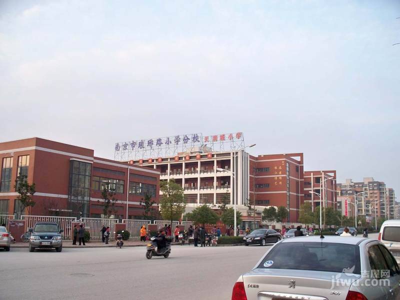共47张天润城外景图/效果图图片