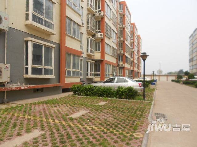 杏花苑小区图片