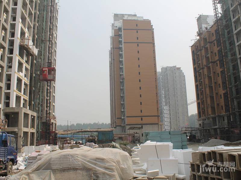 京东新城实景图图片