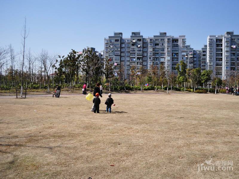 保利叶语别墅实景图图片