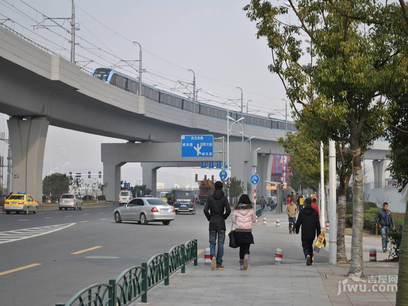 城市之光国际公寓实景图图片