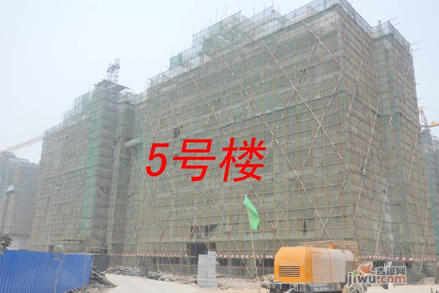 建业公园里实景图图片