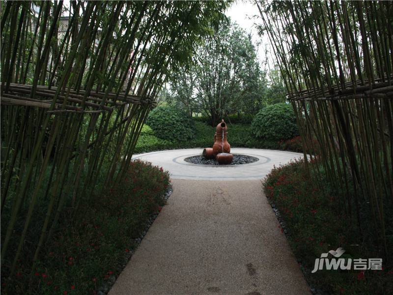 新城昱翠湾实景图图片