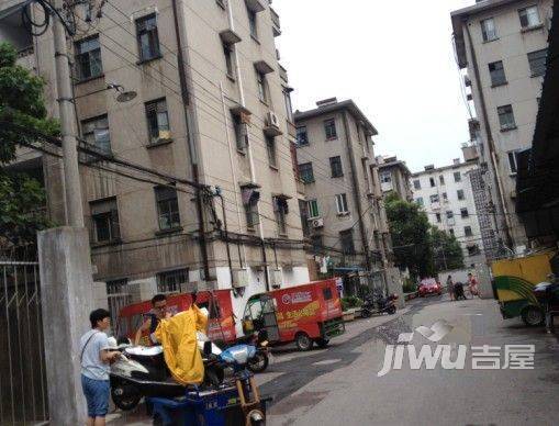 虹桥新村实景图图片