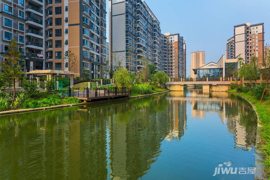 水漾花城花苑实景图图片