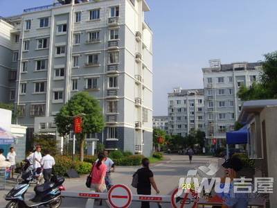 江苏油田石油山庄实景图图片