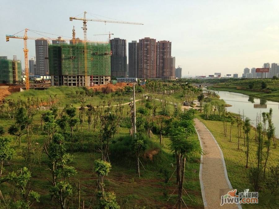 裕达建材家居广场实景图图片