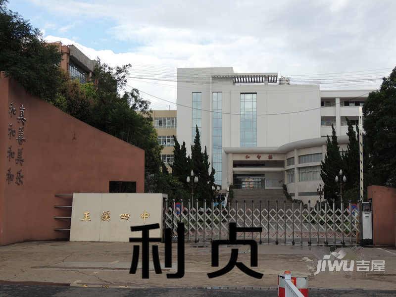 极中心配套图图片