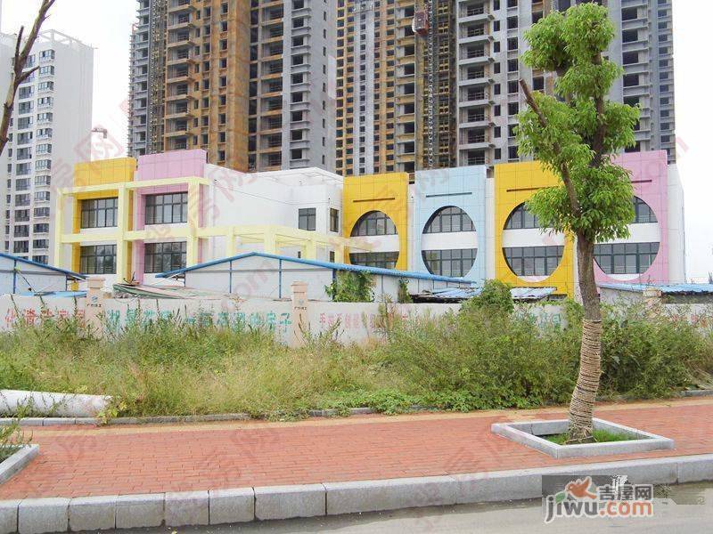 湖景花园实景图枣庄薛城区湖景花园