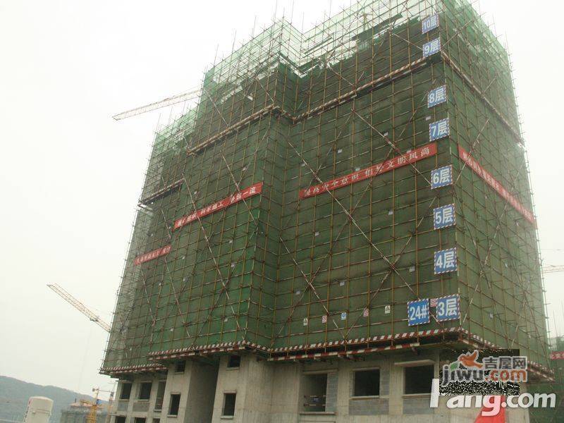 桦林彩雲城实景图图片