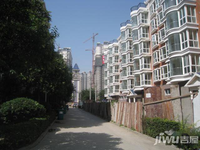 滨河名家实景图图片
