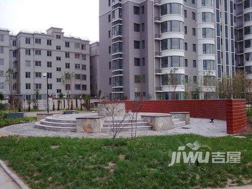 山顶御金城实景图图片