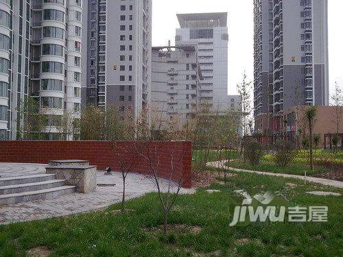 山顶御金城实景图图片