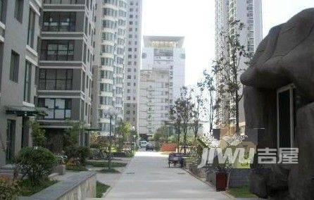 山顶御金城实景图图片