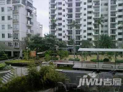 中天翡翠城实景图图片