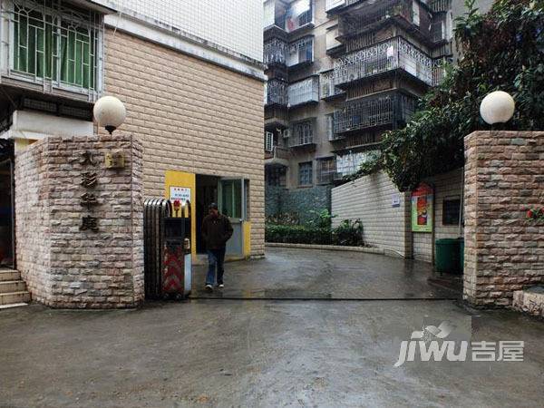 九彩华庭实景图图片