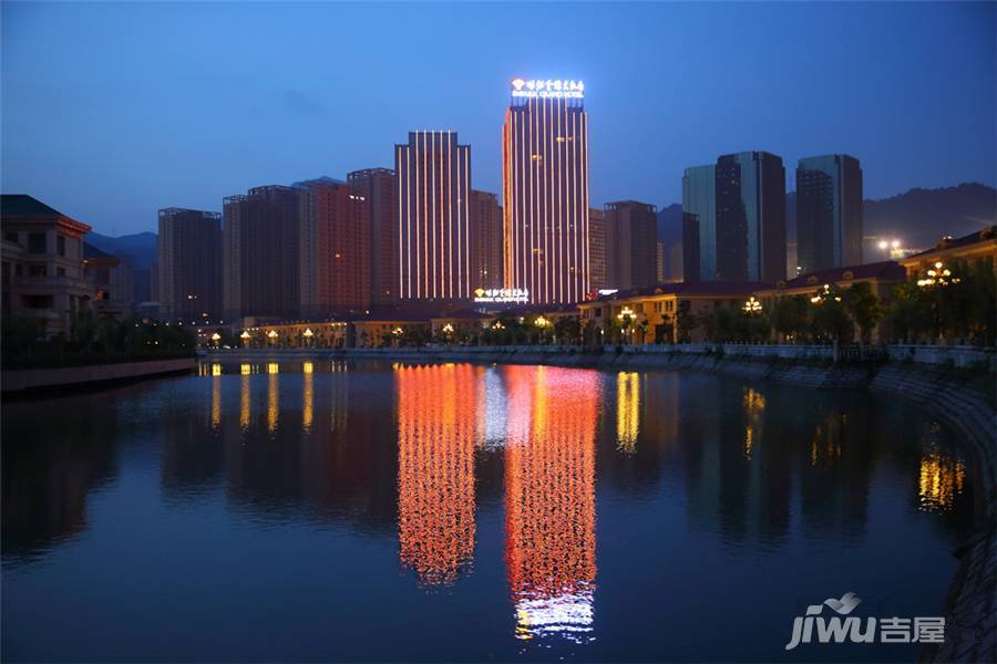 贵安新天地实景图图片