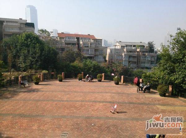 荣和山水美地实景图图片