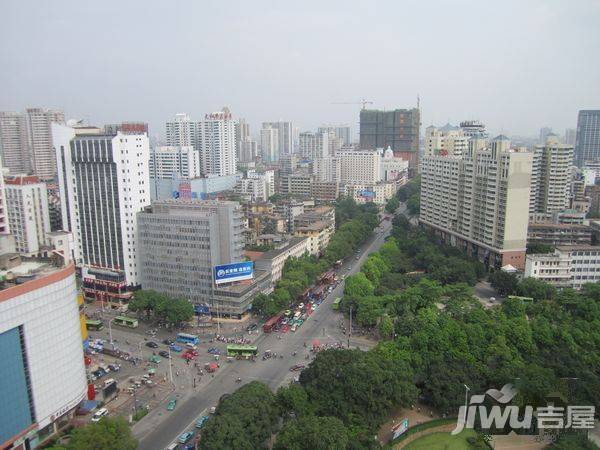 钻石广场实景图图片