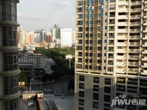 大地华城实景图图片