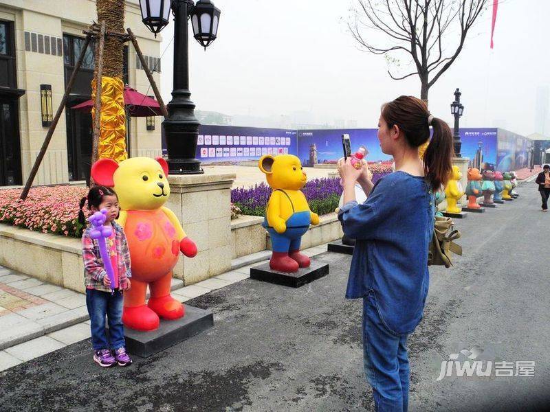 绿地新都会售楼处图片