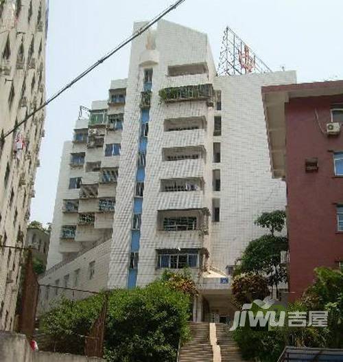 中铁大厦实景图图片