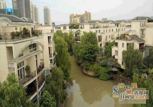 流水庭院实景图图片