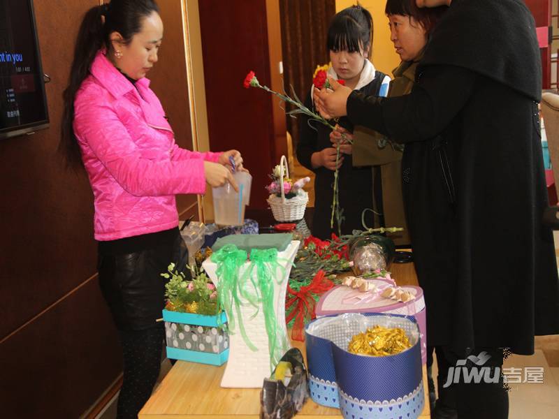 香溪美地国奥村售楼处图片