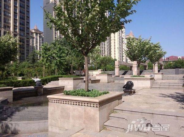 纳丹堡实景图图片