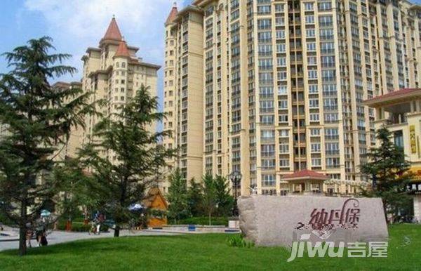 纳丹堡实景图图片