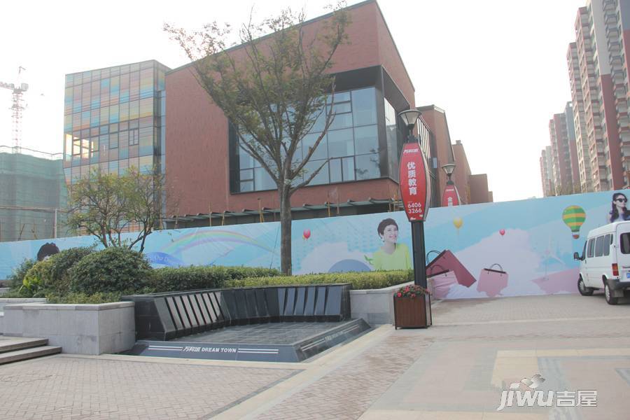 万科城墅实景图图片