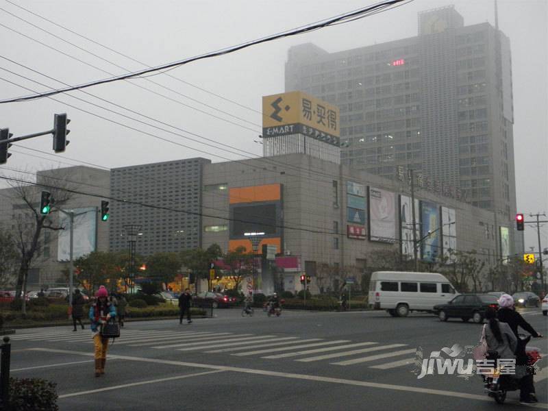 韩村路商业街实景图图片