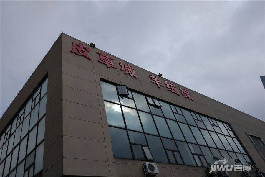 合景万景峰配套图图片