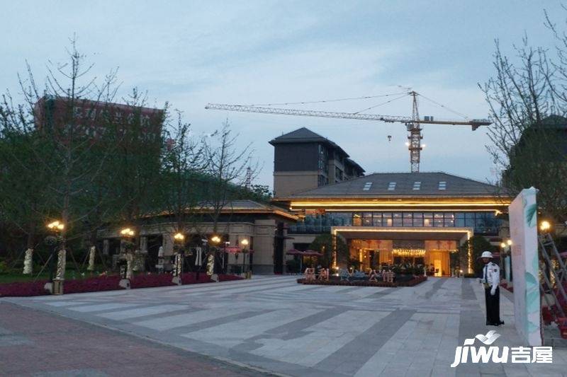 保利铃兰公馆实景图图片