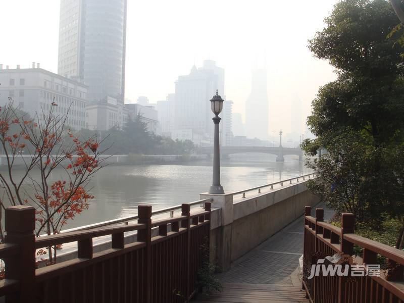 华侨城苏河湾塔尖住宅位置交通图图片