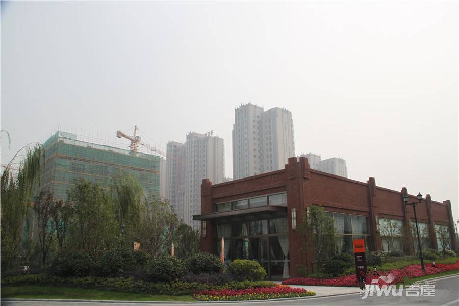 珠江国际中心悦公馆实景图图片