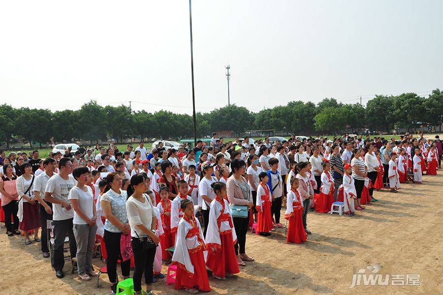 都市绿城售楼处图片