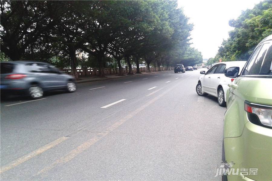 富通自在城位置交通图图片