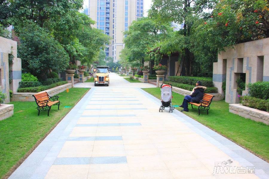 方直君御实景图图片