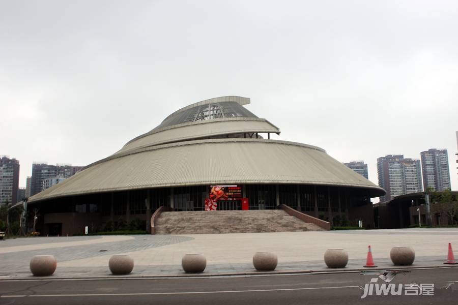 中央时代广场配套图图片