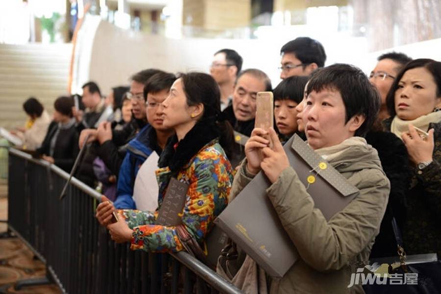 兆润云顶汇售楼处图片