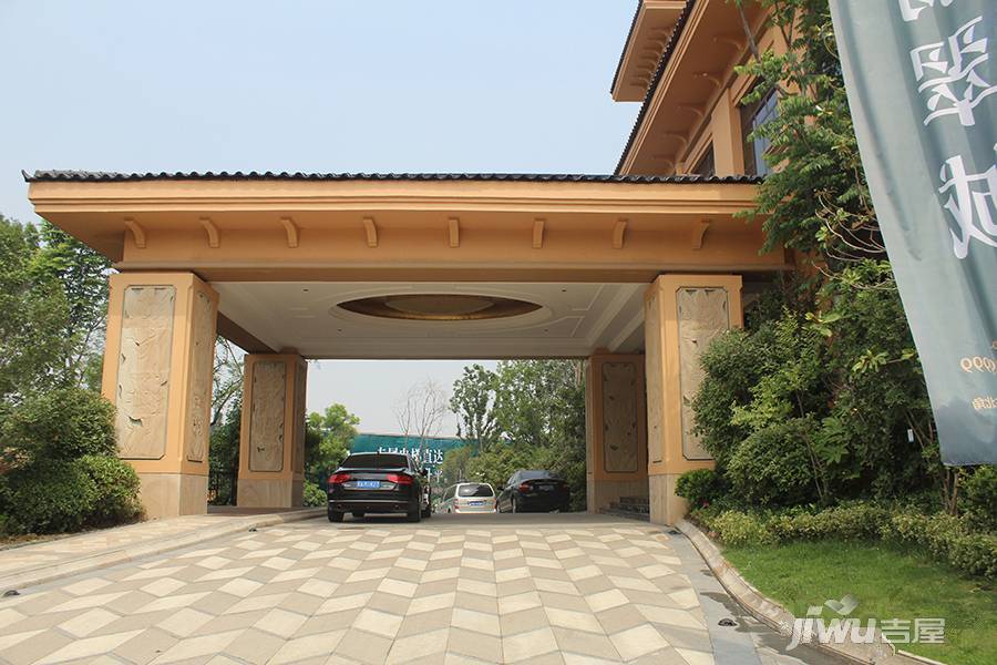 翡翠城实景图图片
