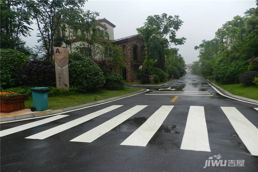 山湖鹭岛实景图图片