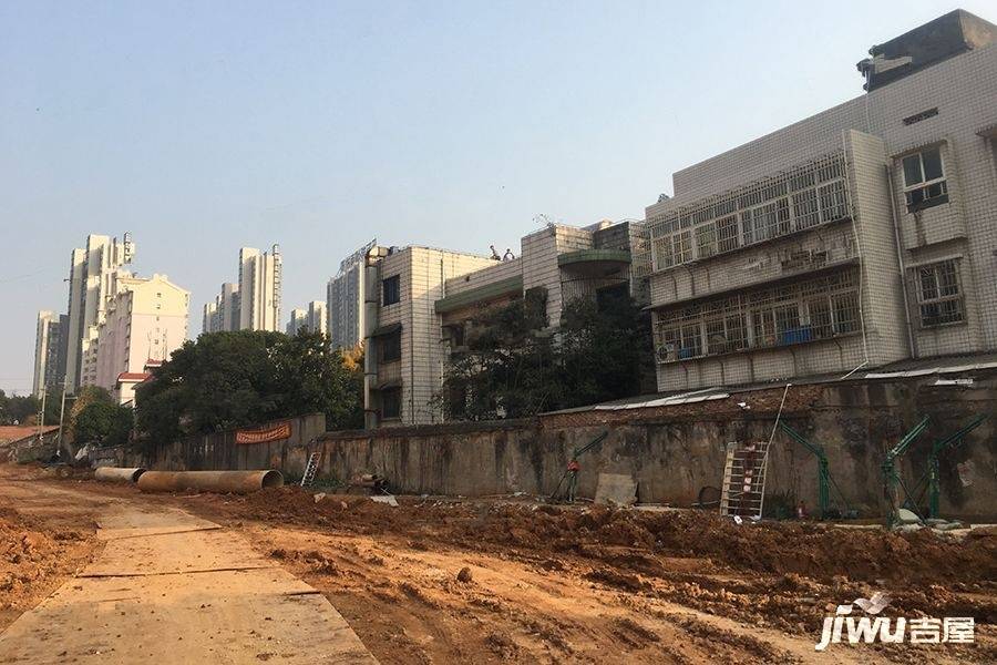 中国铁建18公馆实景图图片