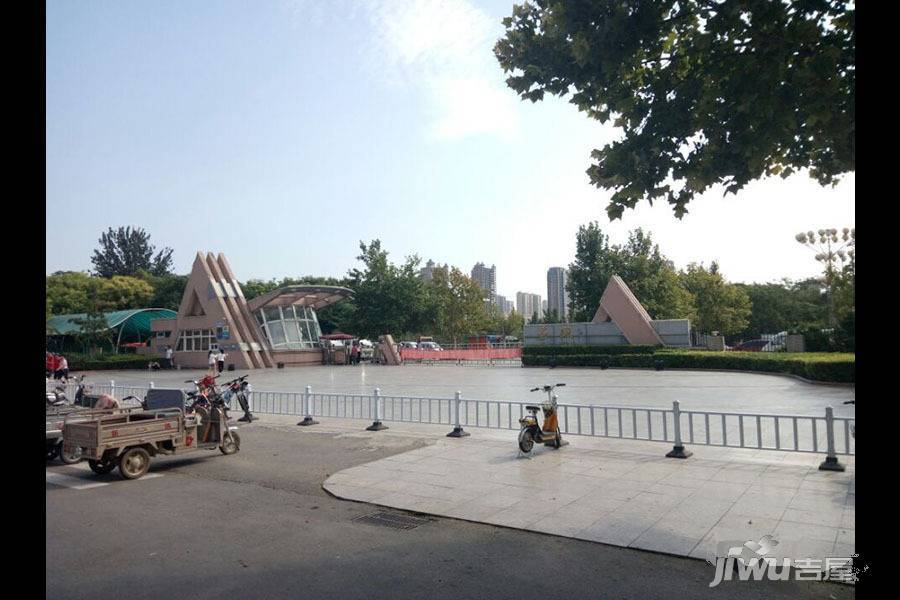 锦江城市花园二期位置交通图图片