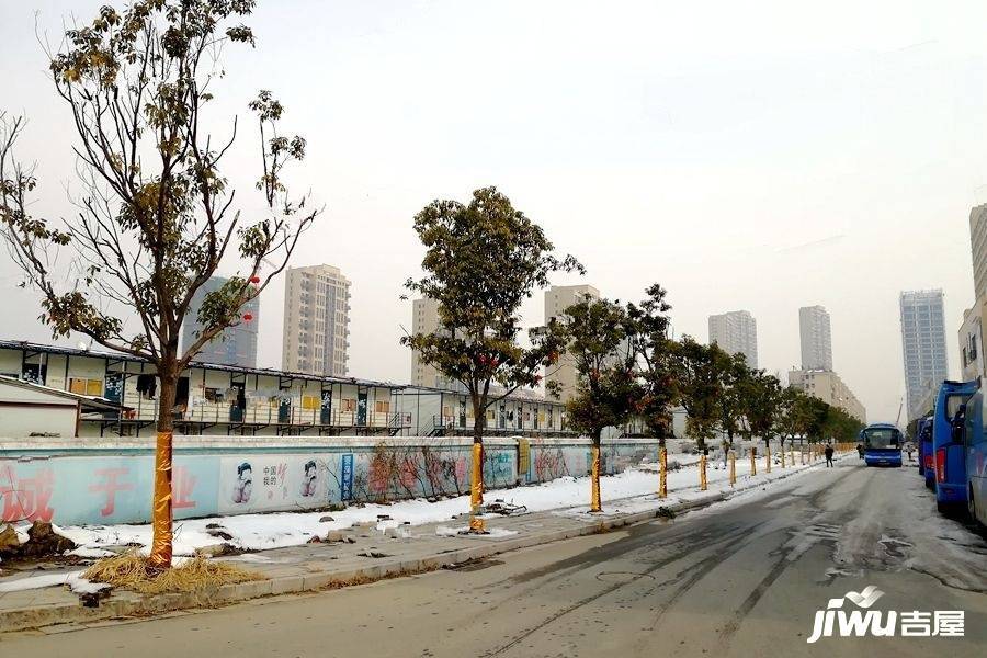 宝能城市广场实景图图片