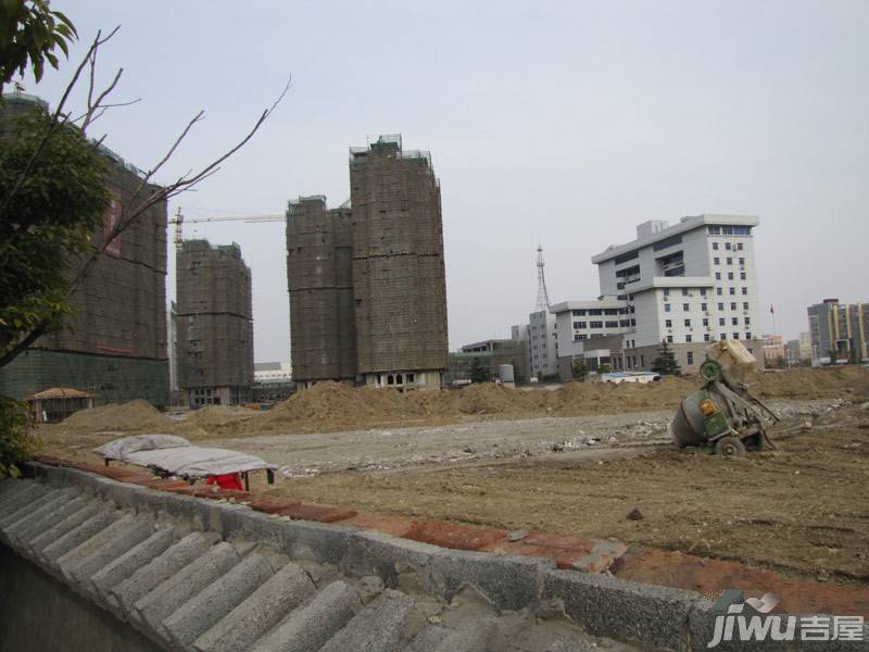 新港名仕花园实景图图片