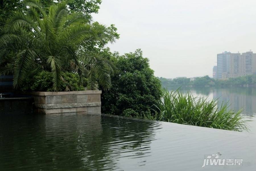 东海闲湖城悦湖别墅实景图图片