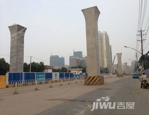三金雄楚天地实景图图片
