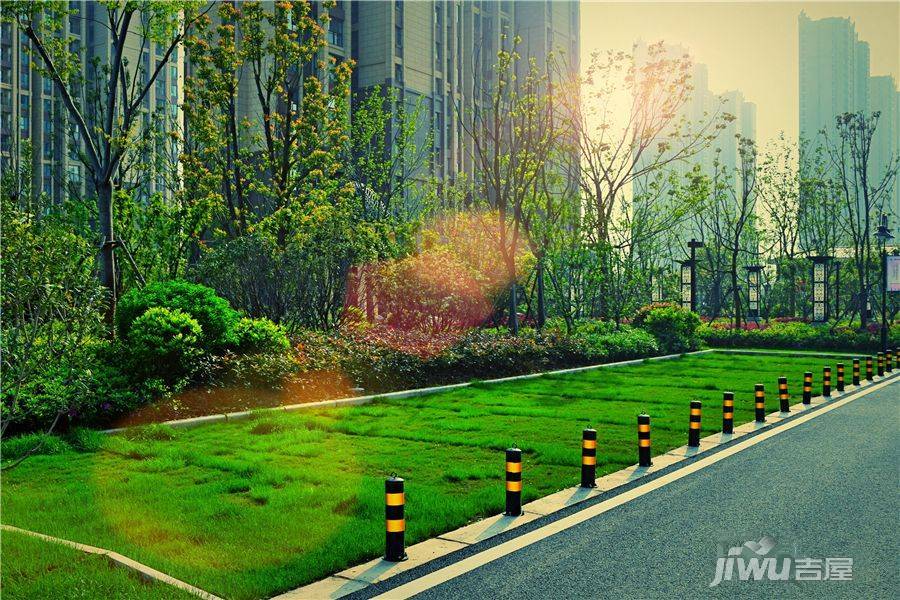 中国铁建国际花园实景图图片